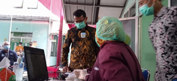 Diskes Garut Gelar Simulasi, Pemkab Garut Siap Vaksinasi Masyarakat Guna Hentikan Penyebaran Covid-19