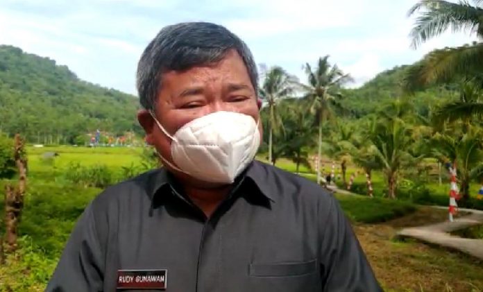 Rudy Gunawan, Bupati Garut, selaku Ketua Satgas Covid-19 Kabupaten Garut