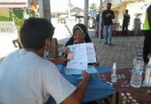 Pemerintah Penyalurkan BST Kemensos Untuk Warga Desa Rancaudik.