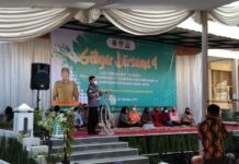 Kolaborasi OSIS Dan SMAN 1 Ciwidey, Dalam Membantu Masyarakat Melalui Gebyar Bersama 4