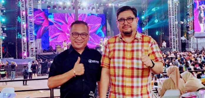 Promotor Musik Kenamaan Clide Laksamana bersama Ketua Umum IMO-Indonesia Yakub Ismail